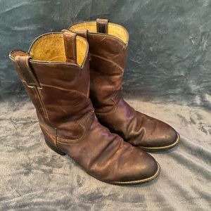 Justin boots brown leather roper 10.5EE